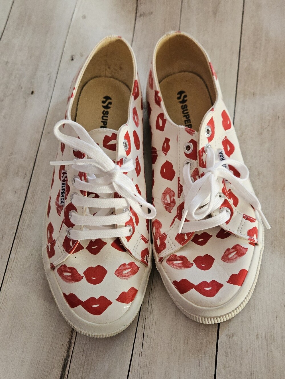 Rare Superga Lipstick Print Pattern